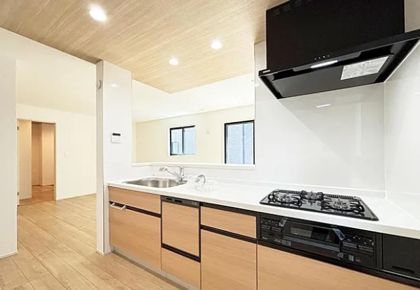相模原市中央区星が丘3丁目の新築戸建て5のキッチンの写真