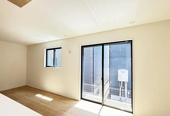 相模原市中央区星が丘3丁目の新築戸建て5のリビングの写真