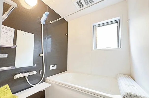 相模原市中央区宮下本町3丁目の新築戸建て1のバスルームの写真