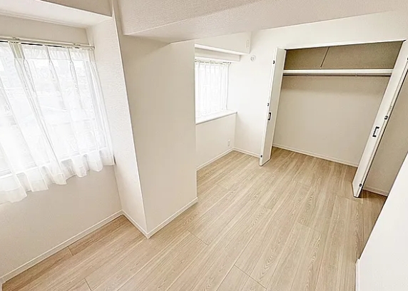 相模原市中央区小山2丁目の中古マンションの洋室2の写真