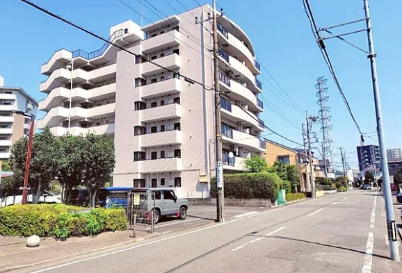 相模原市中央区小山2丁目の中古マンションの外観の写真