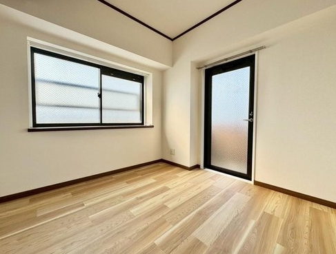 相模原市中央区すすきの町の中古マンションの洋室1の写真