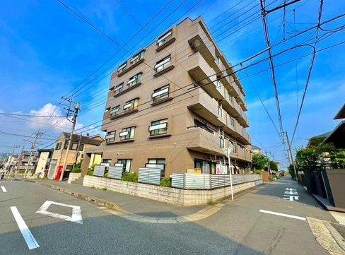 相模原市中央区すすきの町の中古マンションの外観の写真