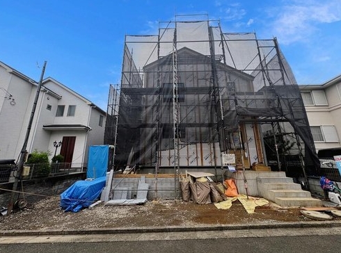 相模原市緑区若葉台1丁目の新築戸建ての外観の写真