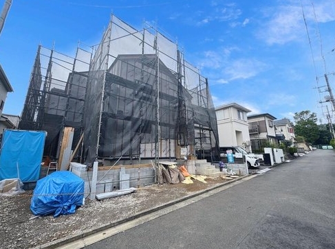 相模原市緑区若葉台1丁目の新築戸建ての外観の写真