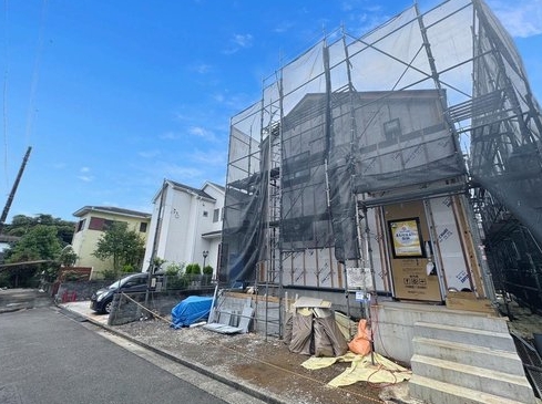相模原市緑区若葉台1丁目の新築戸建ての外観の写真