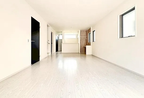 相模原市南区麻溝台8丁目の新築戸建て1のダイニングの写真