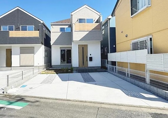 相模原市南区麻溝台8丁目の新築戸建て2の外観の写真