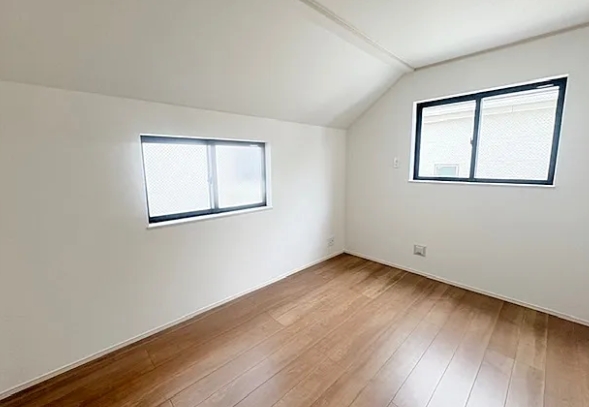 相模原市南区東大沼2丁目の新築戸建てAの洋室1の写真