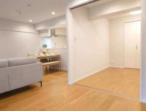 相模原市南区上鶴間5丁目の中古マンションの洋室1の写真