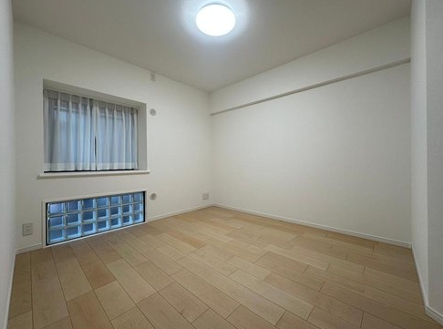 相模原市南区上鶴間本町2丁目の中古マンションの洋室2の写真