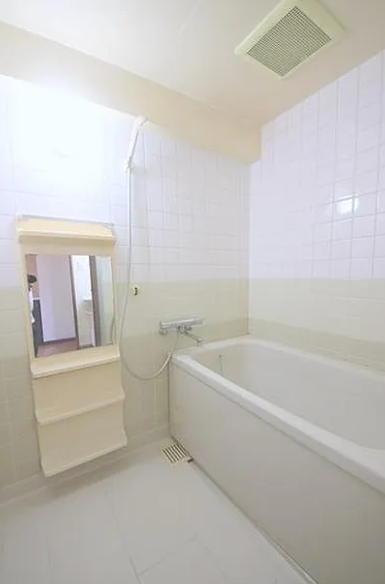 相模原市南区上鶴間本町5丁目の中古マンションのバスルームの写真