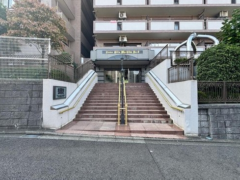 相模原市南区鵜野森3丁目の中古マンションの外観の写真