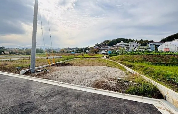 八王子市小比企町の土地1区画の外観の写真