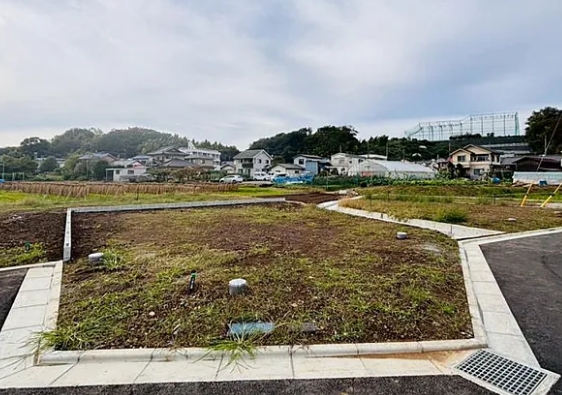 八王子市小比企町の土地3区画の外観の写真