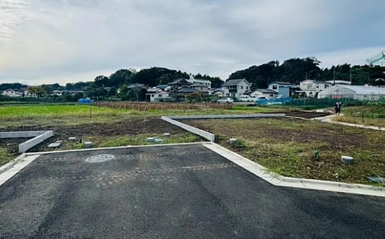 八王子市小比企町の土地4区画の外観の写真