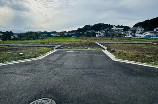 八王子市小比企町の土地5区画の外観の写真