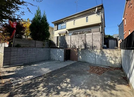 八王子市南陽台3丁目の中古戸建ての外観の写真