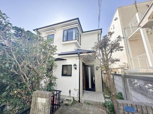 八王子市大和田町6丁目の中古戸建ての外観の写真