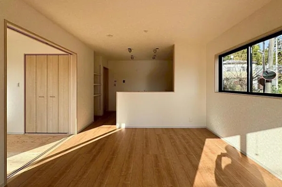 町田市相原町の新築戸建て12のダイニングの写真