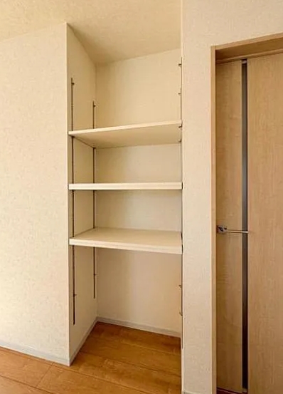 町田市相原町の新築戸建て12のパントリーの写真