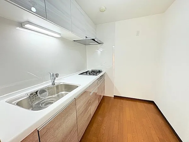 町田市相原町の中古マンション2階部分のキッチンの写真