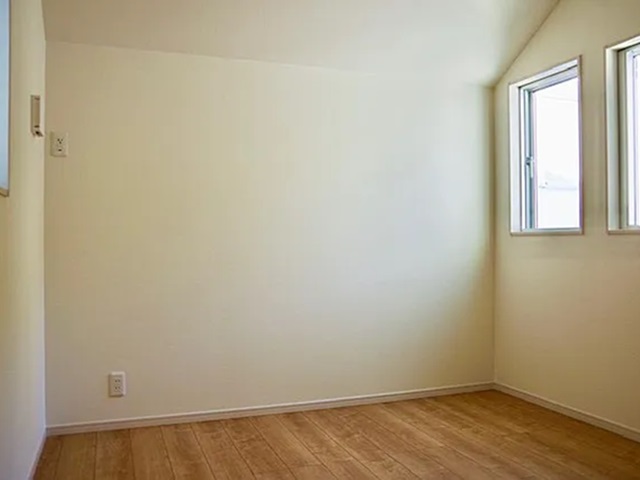 町田市相原町の中古戸建て4号棟の洋室2の写真