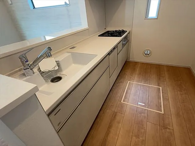 町田市相原町の中古戸建て4号棟のキッチンの写真