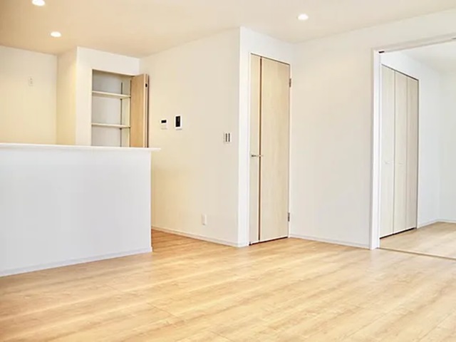 町田市相原町の中古戸建て4号棟のリビングの写真