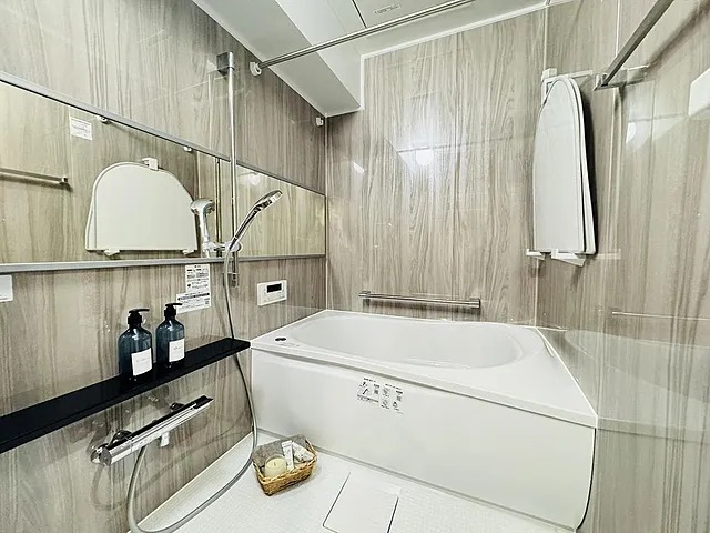 町田市原町田4丁目の中古マンション2階部分のバスルームの写真