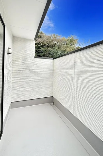 町田市本町田の新築戸建て1号棟のバルコニーの写真