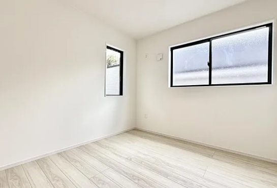 町田市本町田の新築戸建て1号棟の洋室2の写真