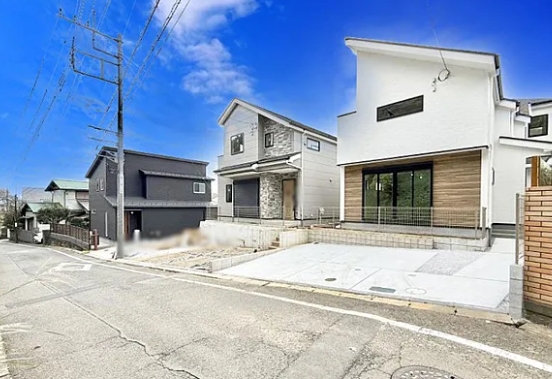 町田市本町田の新築戸建て1号棟の外観の写真