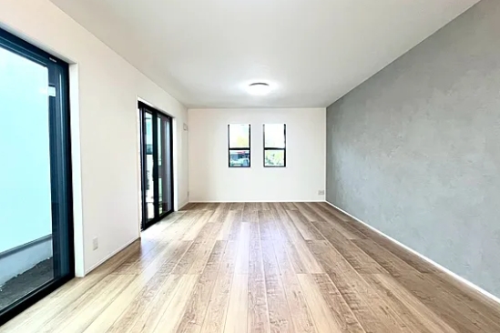 町田市本町田の新築戸建て1号棟のリビングの写真