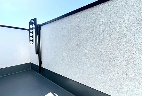 町田市本町田の新築戸建て2号棟のバルコニーの写真