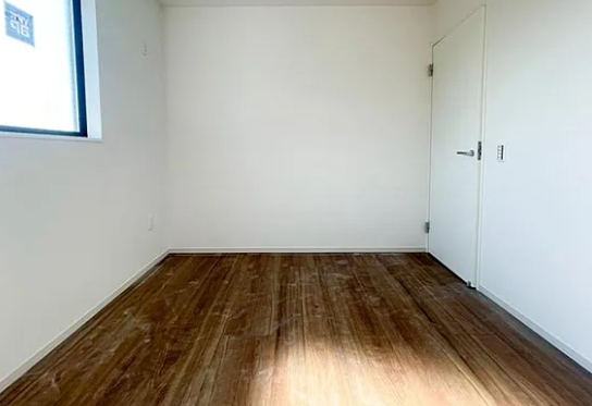 町田市本町田の新築戸建て2号棟の洋室2の写真