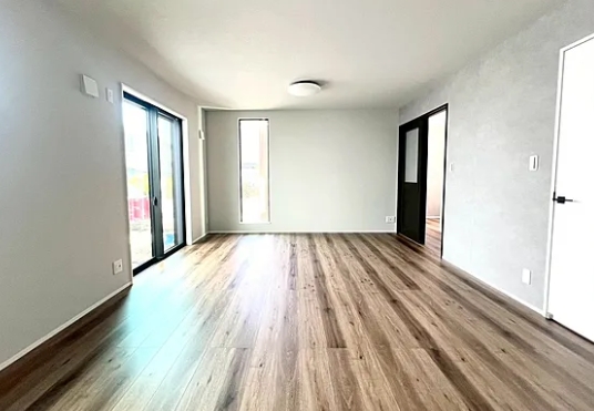 町田市本町田の新築戸建て2号棟のリビングの写真