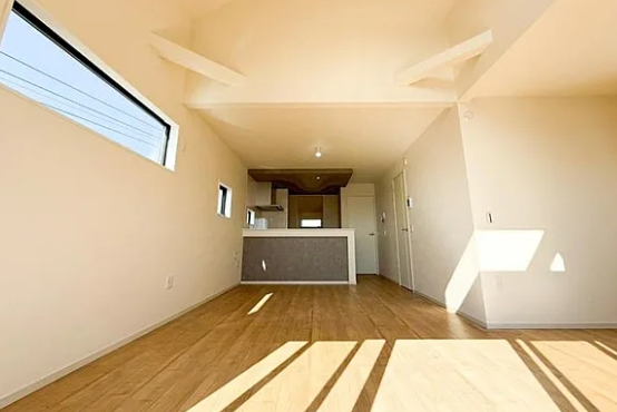 町田市本町田の新築戸建て3のダイニングの写真