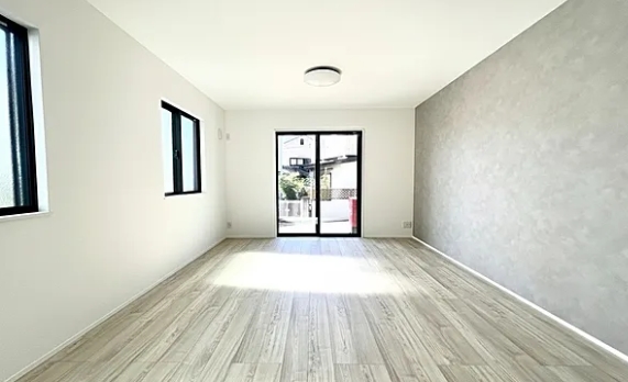 町田市本町田の新築戸建て3号棟のリビングの写真