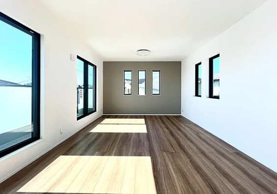 町田市本町田の新築戸建て5号棟のリビングの写真