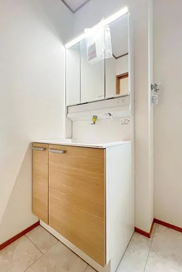 町田市本町田の土地の洗面化粧台の写真