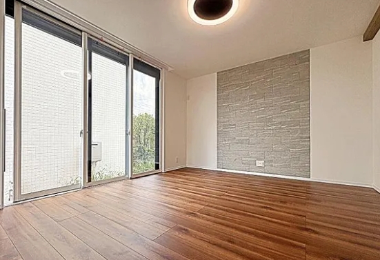 町田市本町田の新築戸建て1号棟のリビングの写真