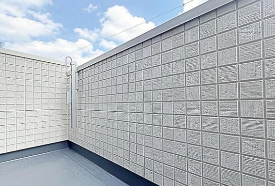 町田市本町田の新築戸建て2号棟のバルコニーの写真