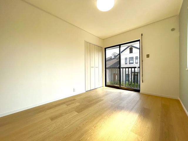 町田市金井3丁目の中古戸建ての洋室2の写真