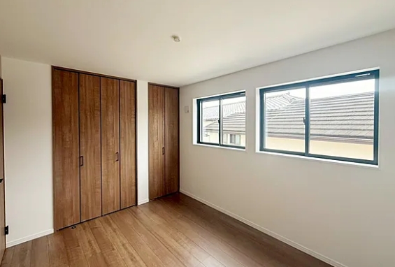 町田市木曽東1丁目の新築戸建てEの洋室3の写真