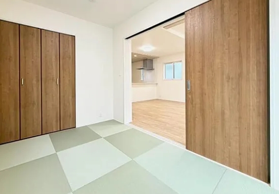 町田市木曽西3丁目の新築戸建て2の和室の写真