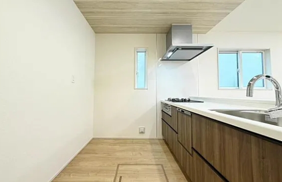 町田市木曽西3丁目の新築戸建て2のキッチンの写真