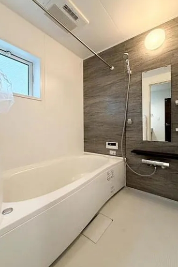 町田市木曽西3丁目の新築戸建て3のバスルームの写真