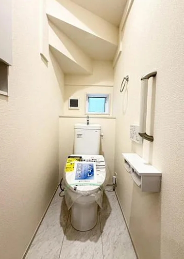町田市木曽西3丁目の新築戸建て4のトイレ1Fの写真