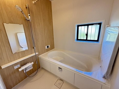 町田市木曽西5丁目の新築戸建てのバスルームの写真